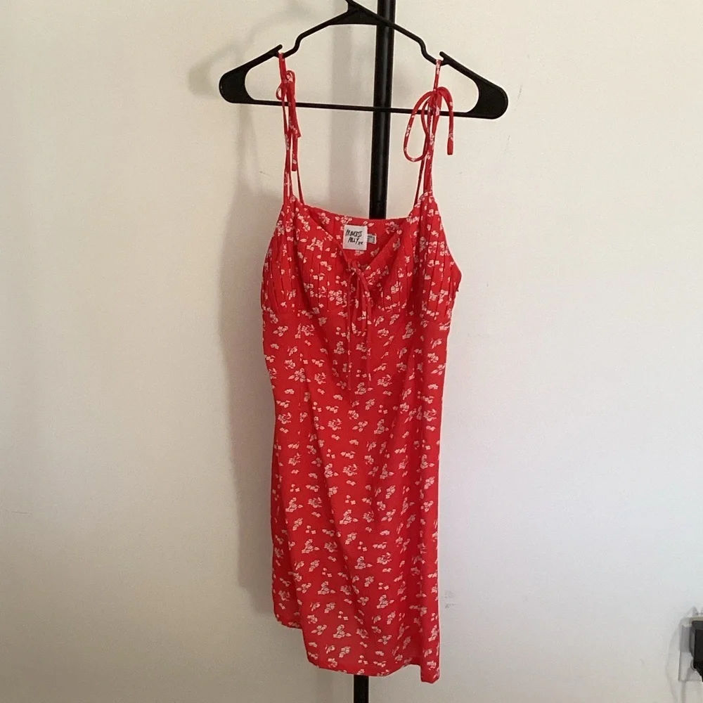 Princess Polly Red Floral Dress - Picture 2 of 7